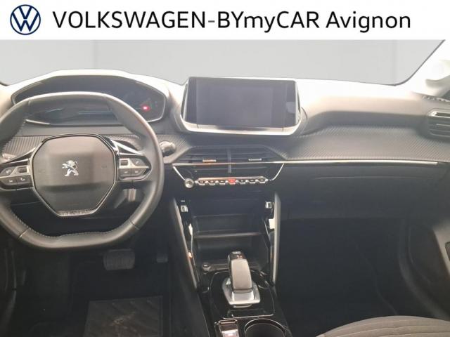 Peugeot 208 image 8