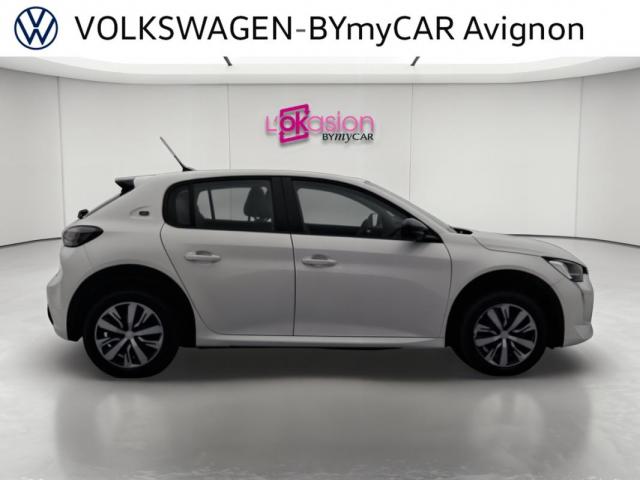 Peugeot 208 image 1