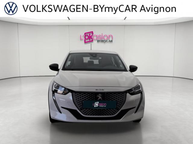 Peugeot 208 image 9