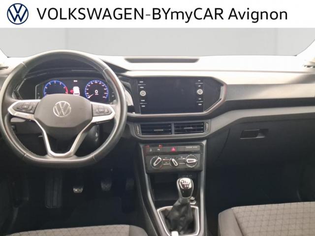 Volkswagen T-Cross image 2