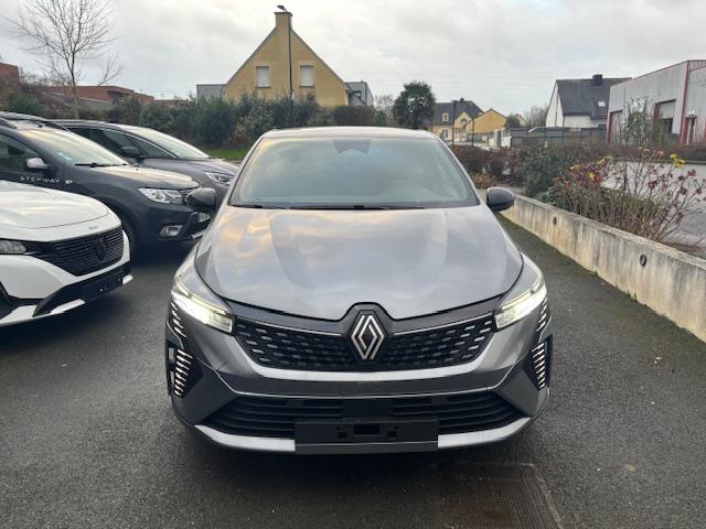 Renault Clio image 1