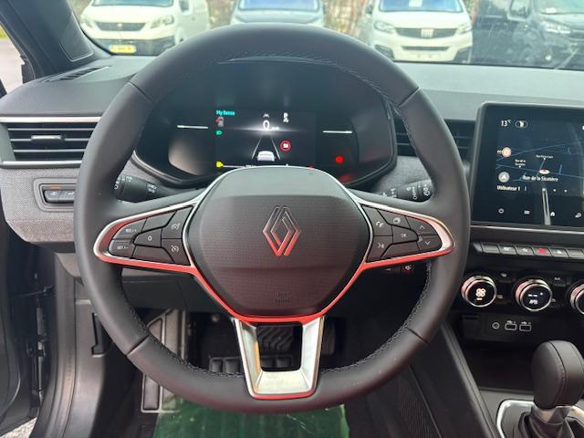 Renault Clio image 8