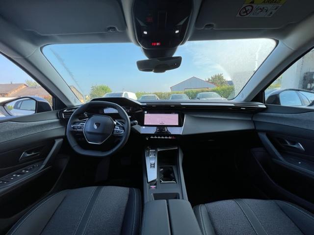 Peugeot 308 image 1
