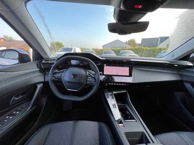 Peugeot 308 image 6