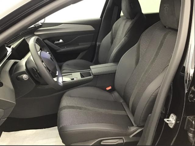 Peugeot 308 image 1