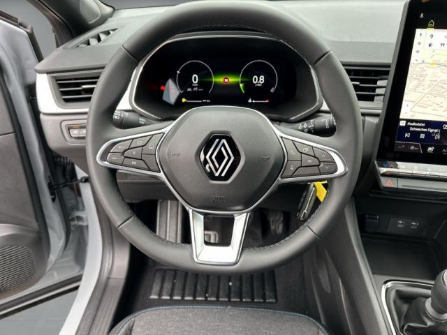 Renault Captur image 8