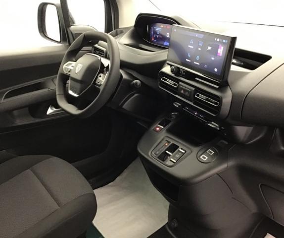 Peugeot Partner image 9