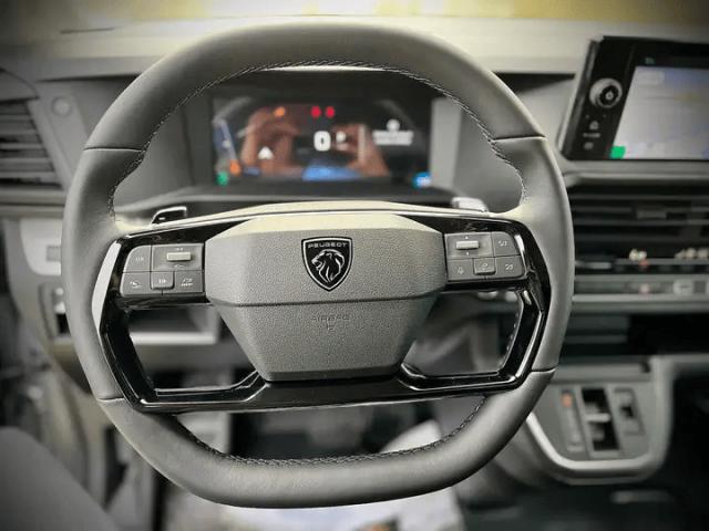Peugeot Expert image 9