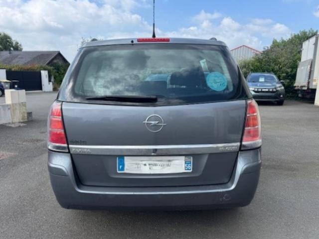 Opel Zafira image 5