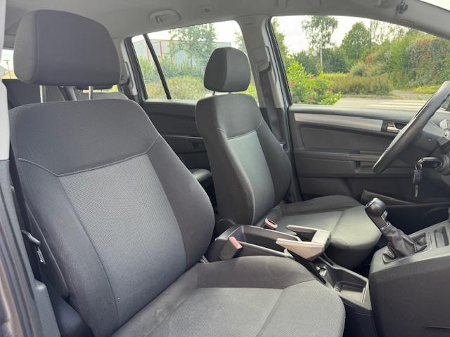 Opel Zafira image 6