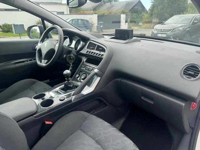 Peugeot 3008 image 9
