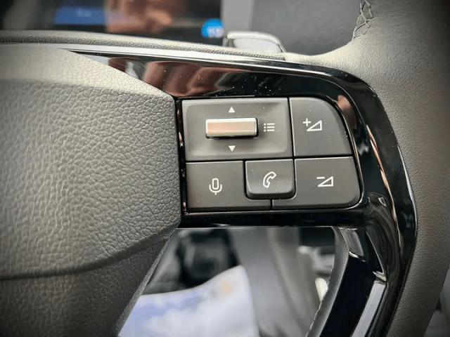 Peugeot Expert image 2