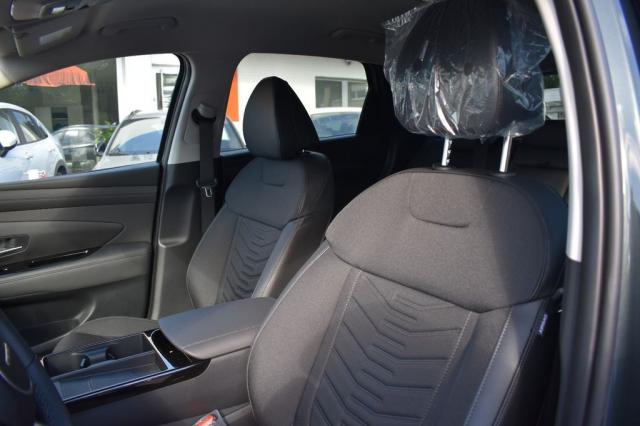 Hyundai Tucson image 4