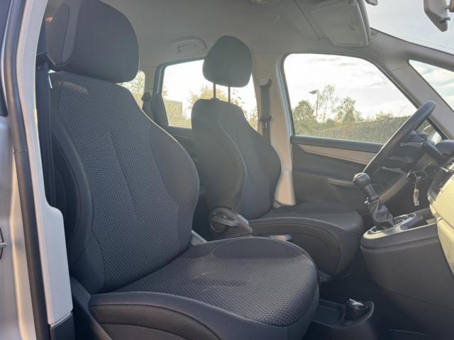 Citroen C4 Picasso image 2