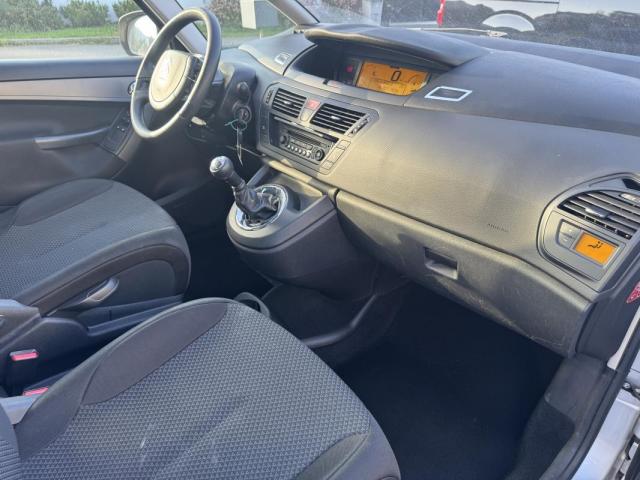 Citroen C4 Picasso image 6