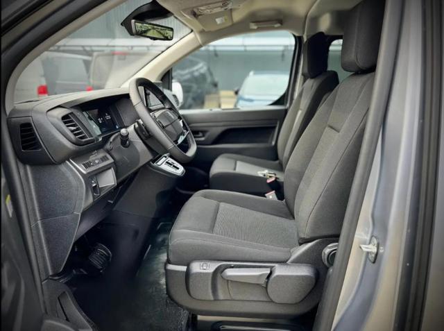 Peugeot Expert image 9