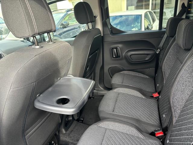 Peugeot Rifter image 6