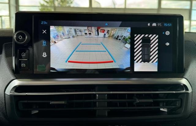 Peugeot Traveller image 6