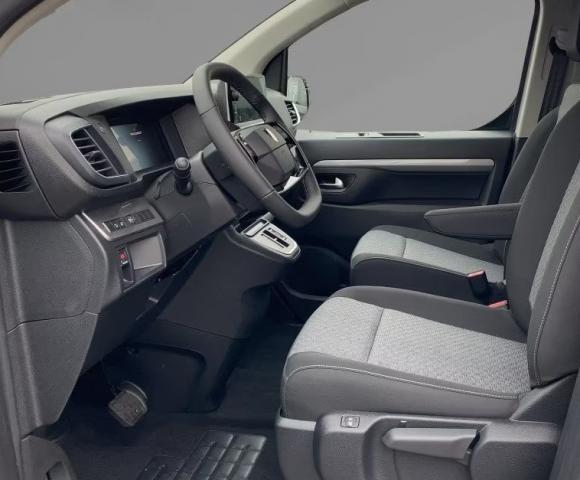 Peugeot Traveller image 3