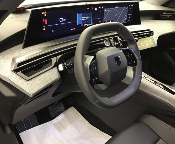 Peugeot 3008 image 8