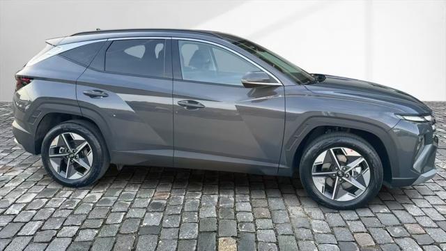 Hyundai Tucson image 4