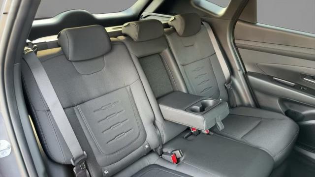 Hyundai Tucson image 3