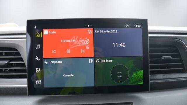 Renault Master image 9