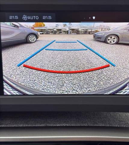 Peugeot 3008 image 8