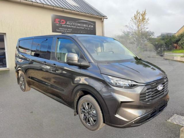Ford Transit Custom image 2
