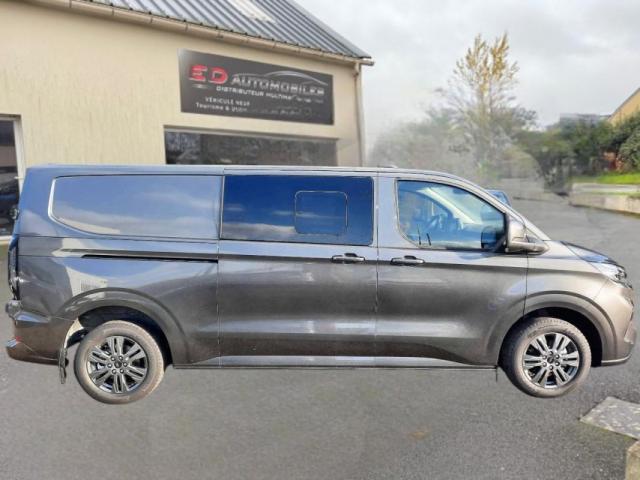 Ford Transit Custom image 3