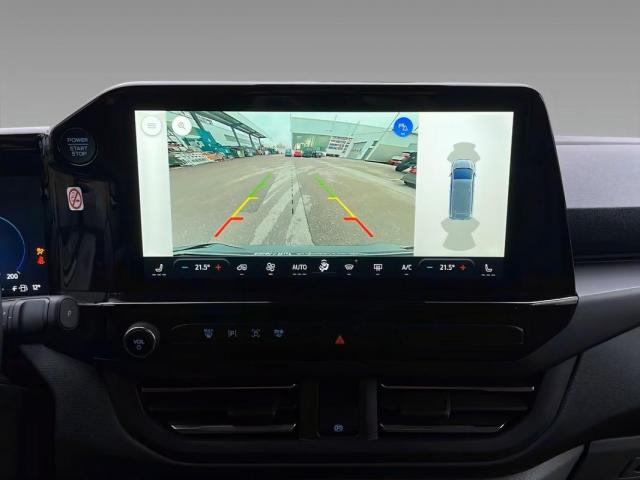 Ford Transit Custom image 8