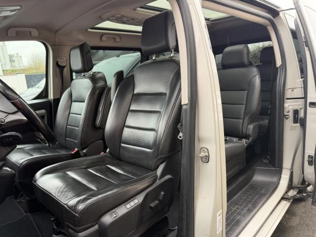 Peugeot Traveller image 9