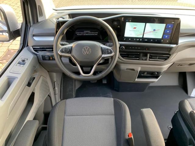 Volkswagen Transporter image 4