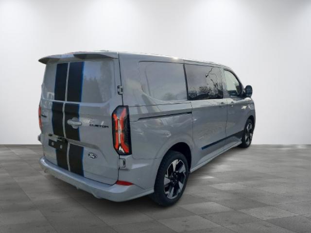 Ford Transit Custom image 8