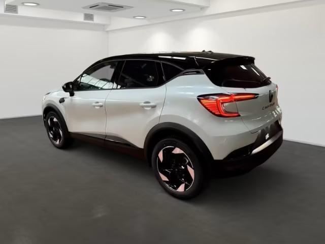 Renault Captur image 2