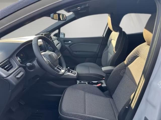 Renault Captur image 8