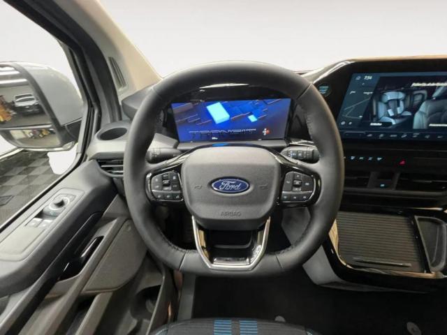 Ford Transit Custom image 2