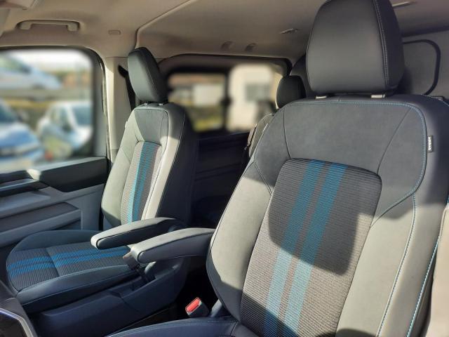 Ford Transit Custom image 9