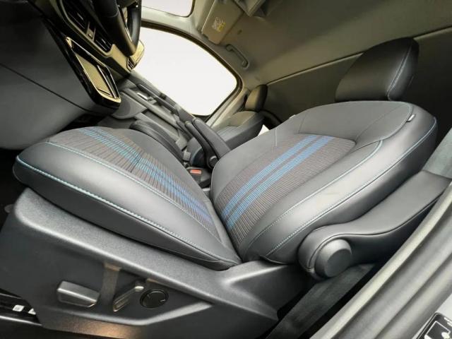 Ford Transit Custom image 6