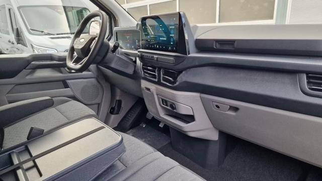 Ford Transit Custom image 1