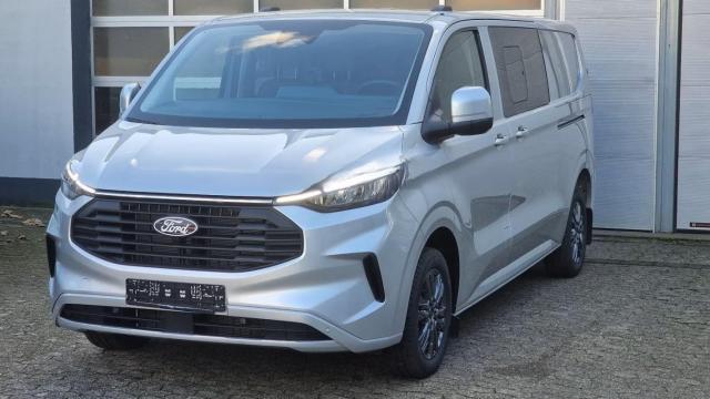 Ford Transit Custom image 3