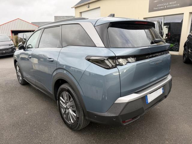 Peugeot 5008 image 2