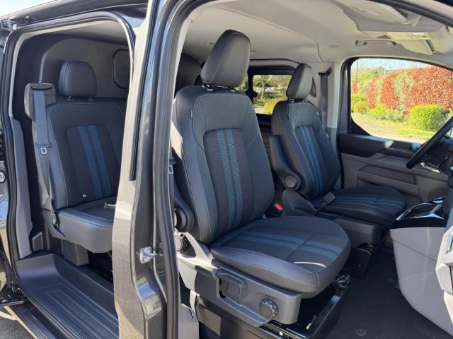 Ford Transit Custom image 6