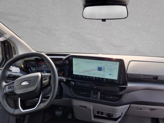 Ford Transit Custom image 2