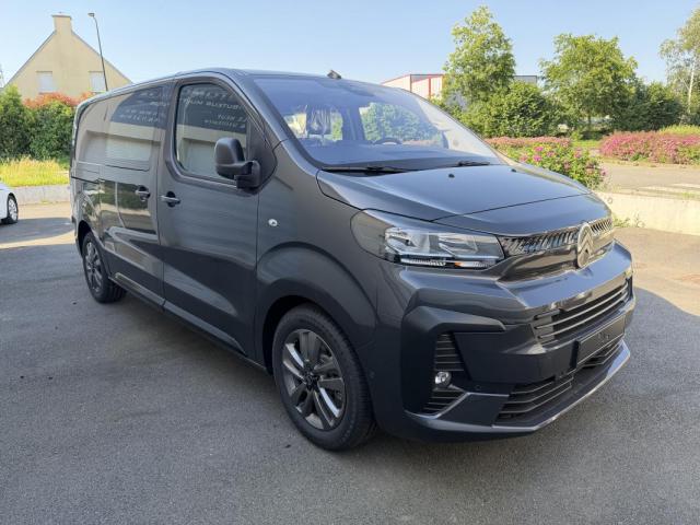 Citroen Jumpy image 8
