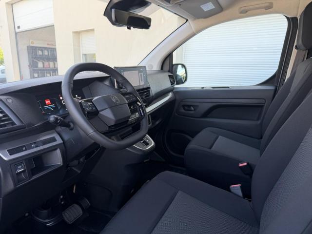 Citroen Jumpy image 6