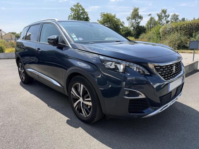 Peugeot 5008 image 2