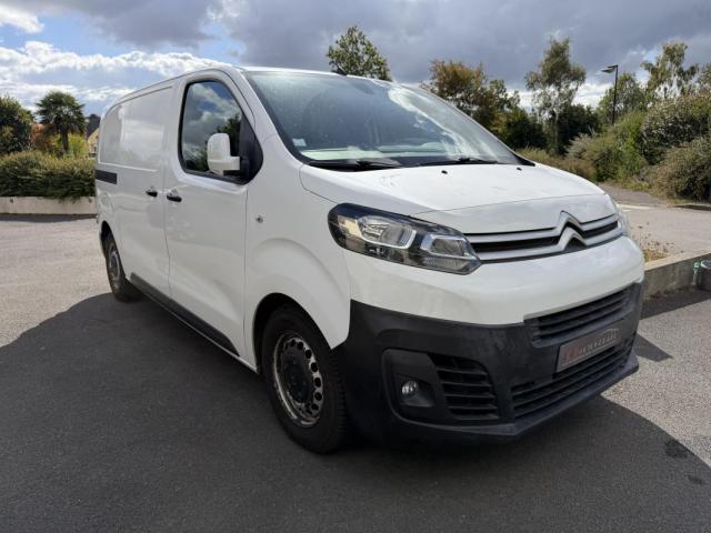 Citroen Jumpy image 2