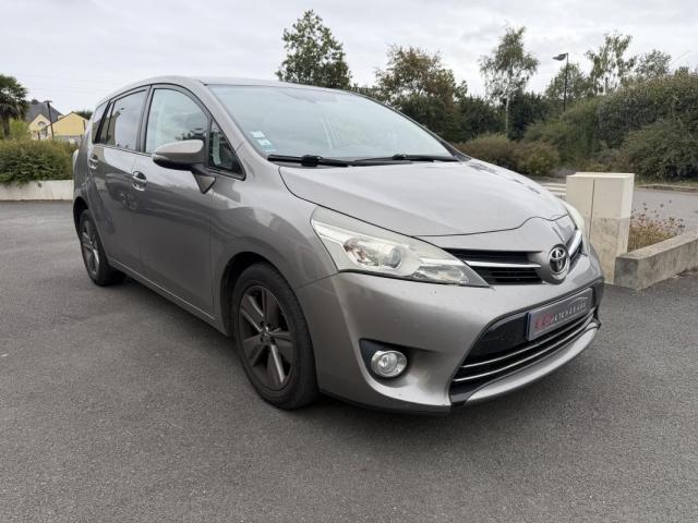 Toyota Verso image 2