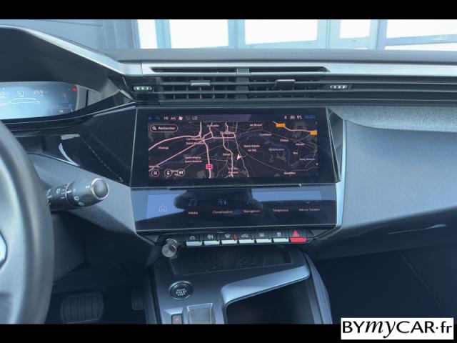 Peugeot 308 image 2
